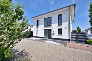 Immobilie in Niederkassel