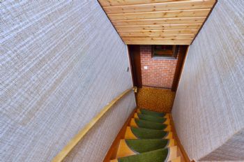  Keller Treppe 