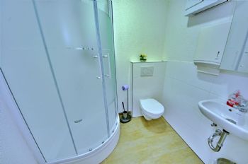  Wohnung 4 / Büro 