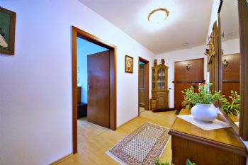 Immobilie in 41466 Neuss - Bild 2