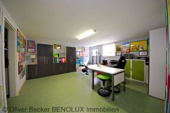  Homeoffice/ Hobbyraum mit eigenem Außeneingang 